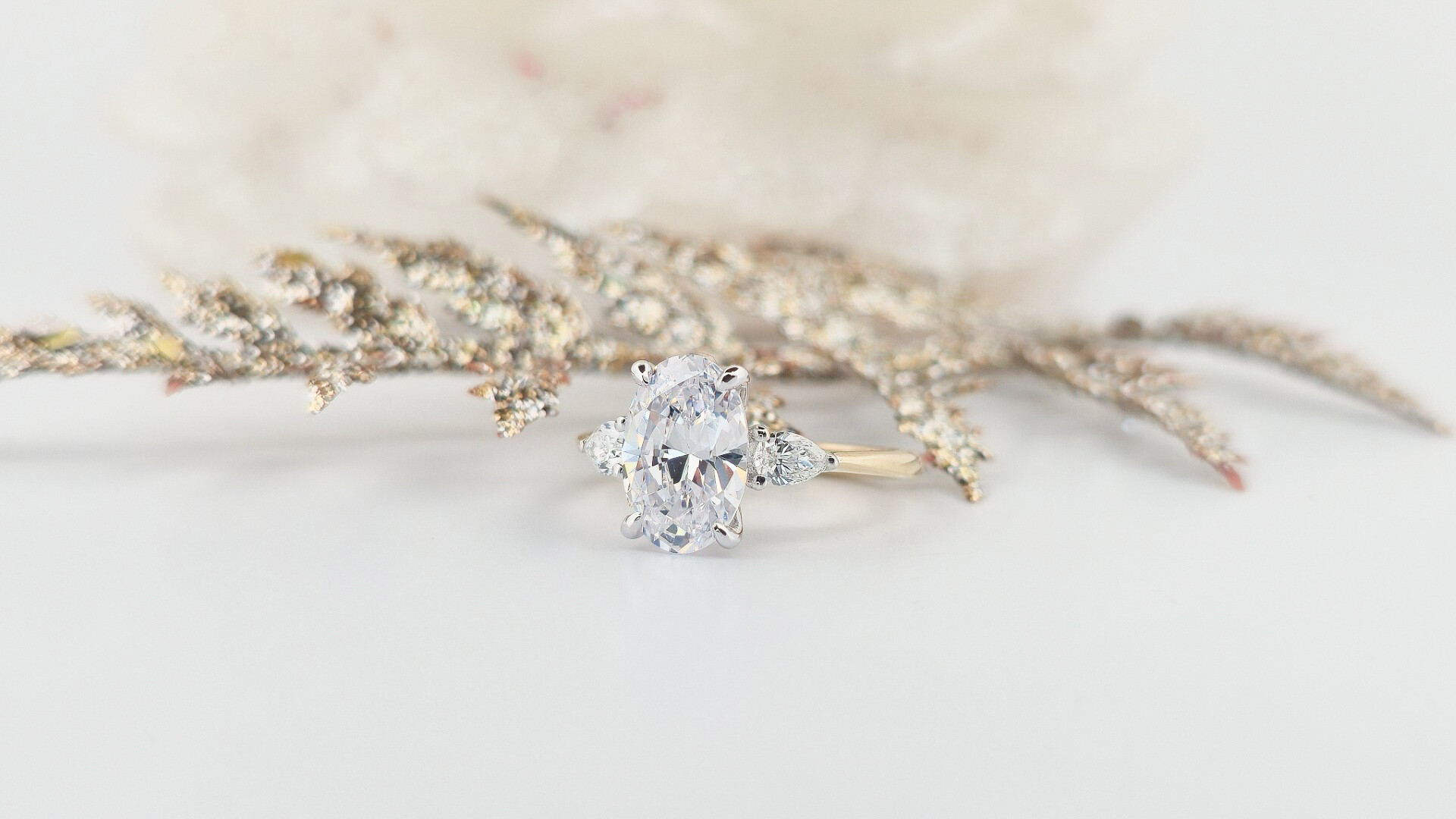 Oval pear ring angle edited