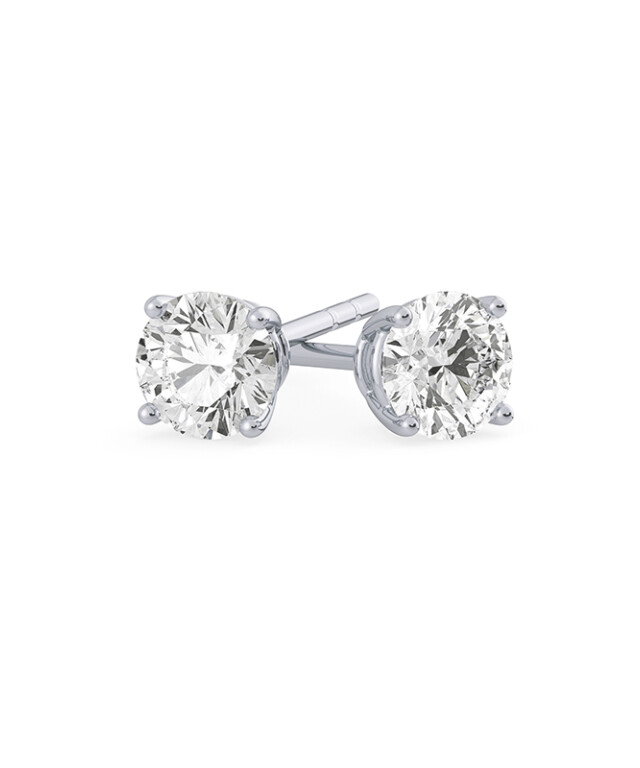 Diamond Stud Earrings in 4 prongs white gold
