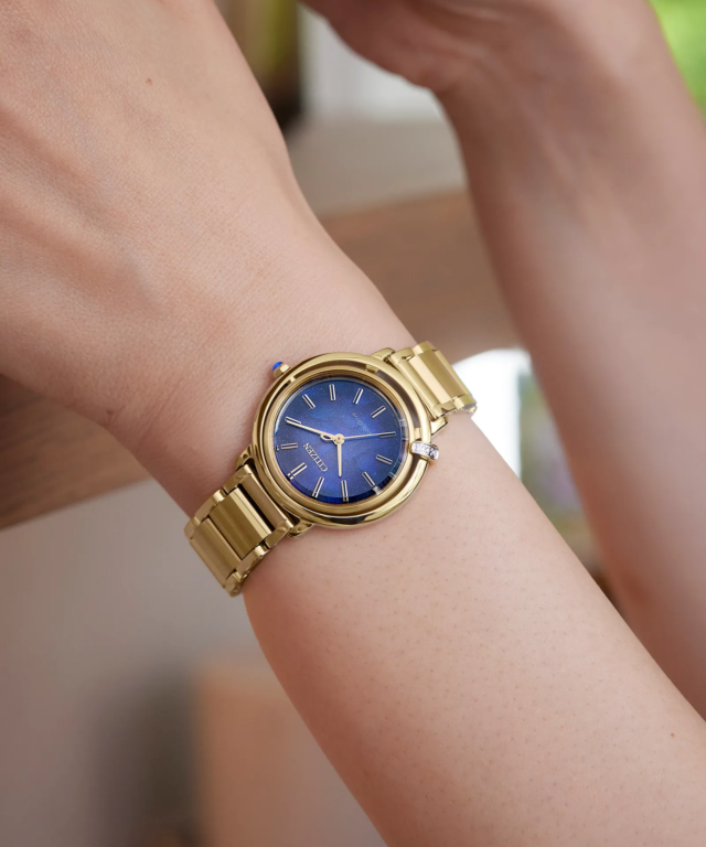 EM1099 57 L Lifestyle 1