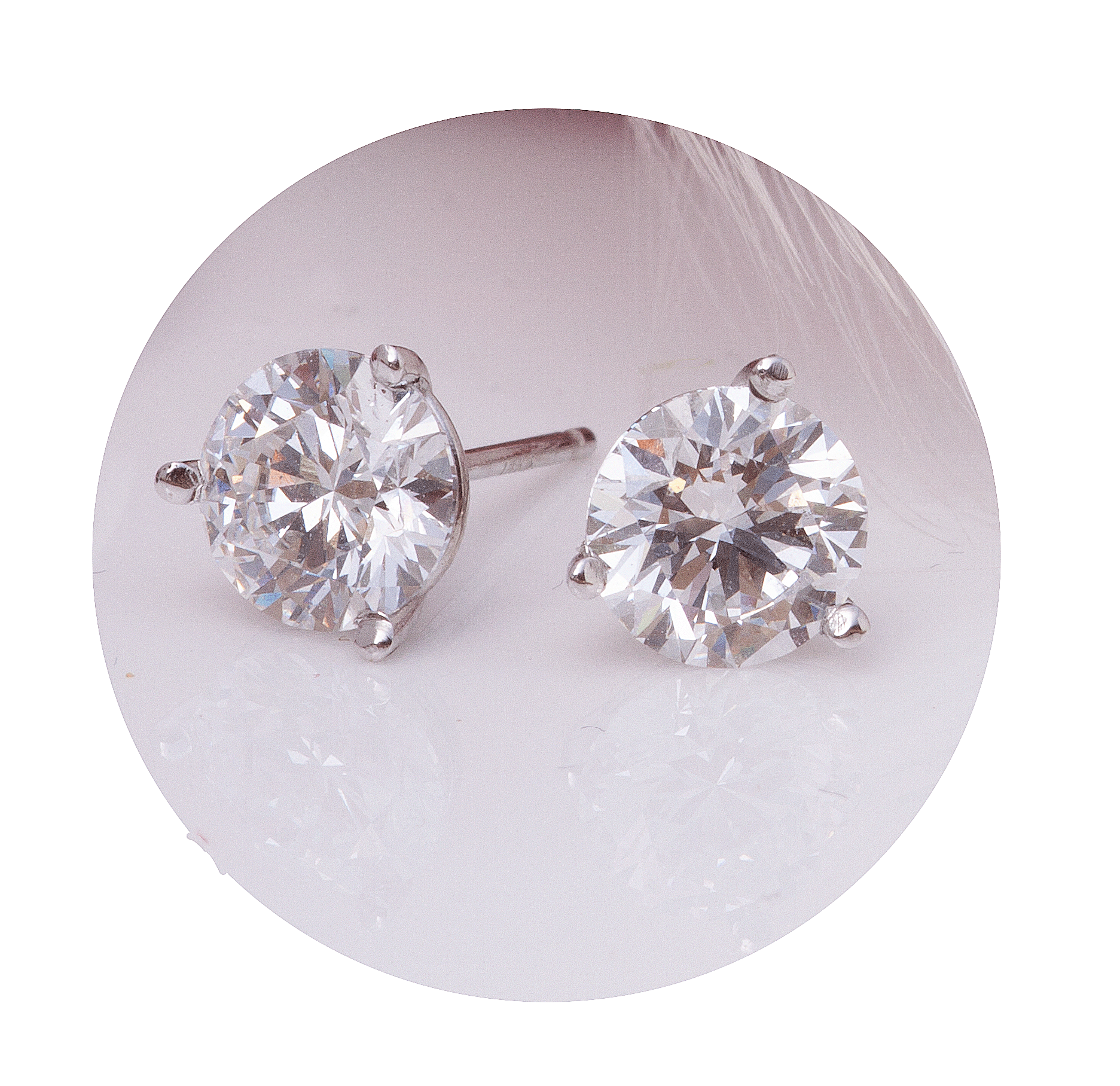 Diamond studs in circle