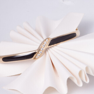 14ky blck onyx bangle bracelet